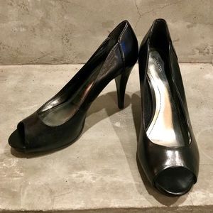 Shoes in excellent condition